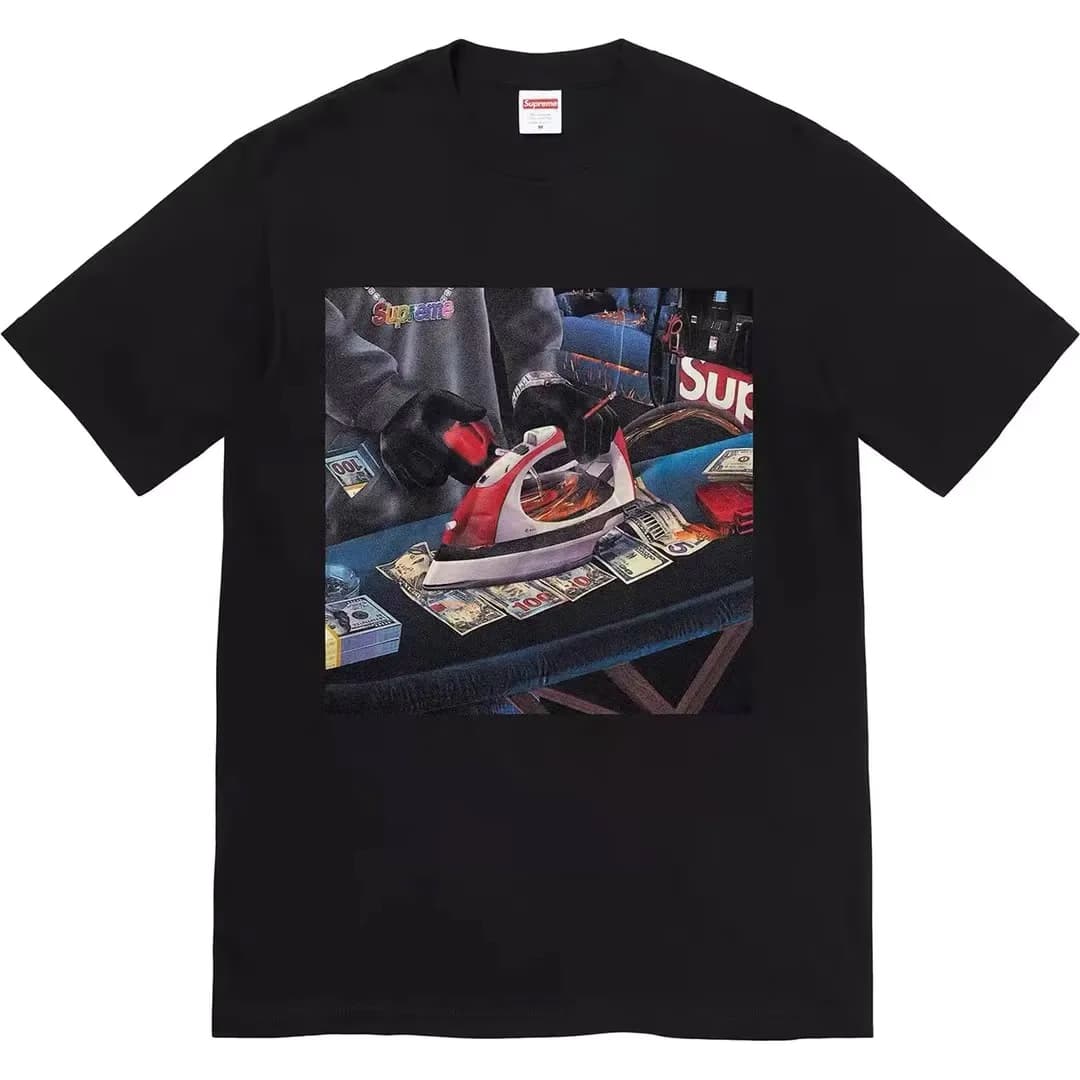 Supreme T-shirt