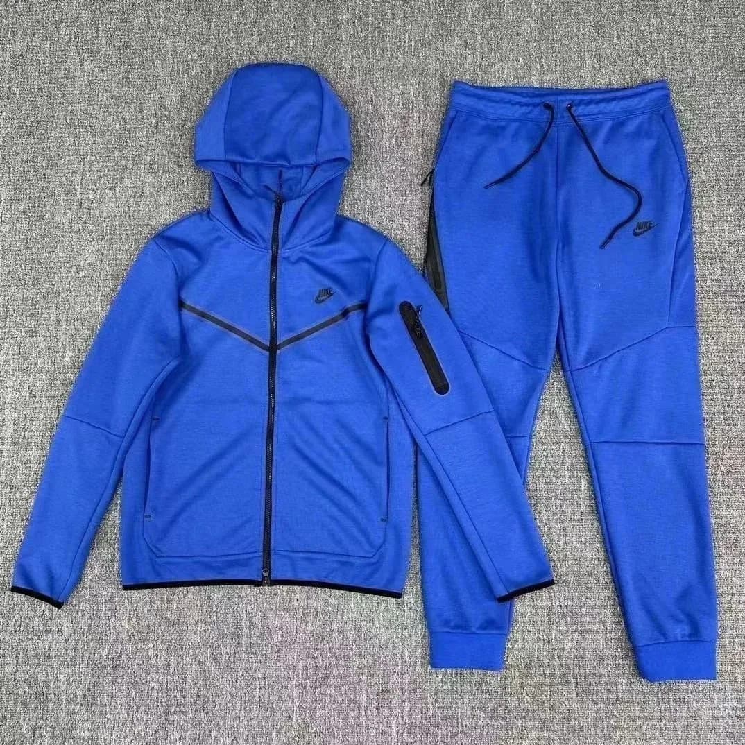 Nike Tech Fleece