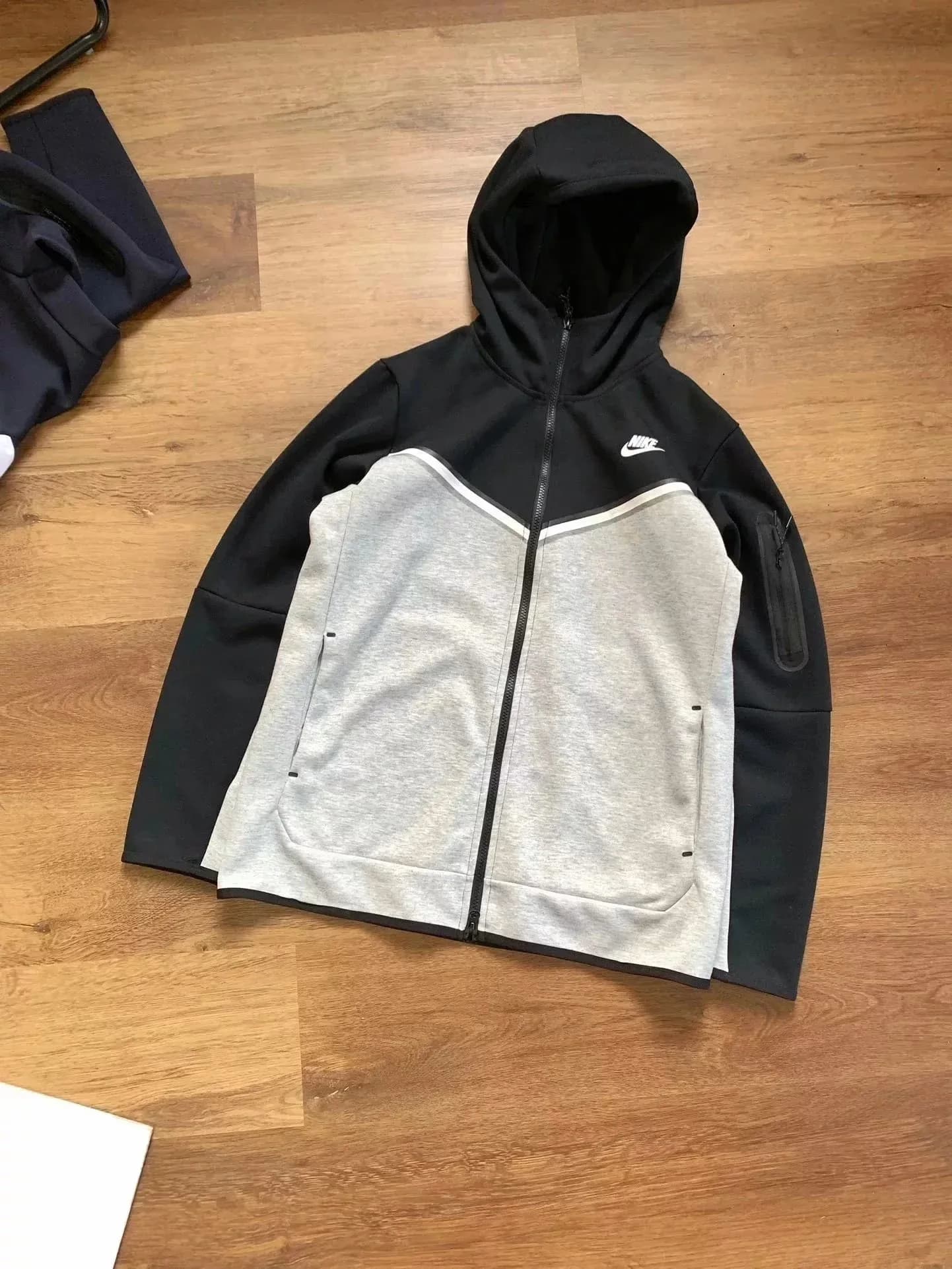 Nike Tech Fleece