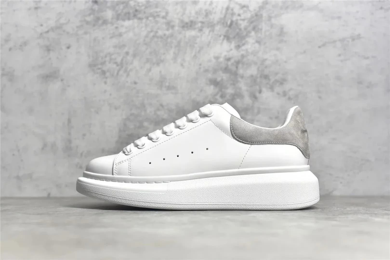 Alexander McQueen Sneaker
