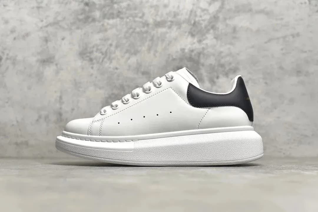 Alexander McQueen Sneaker
