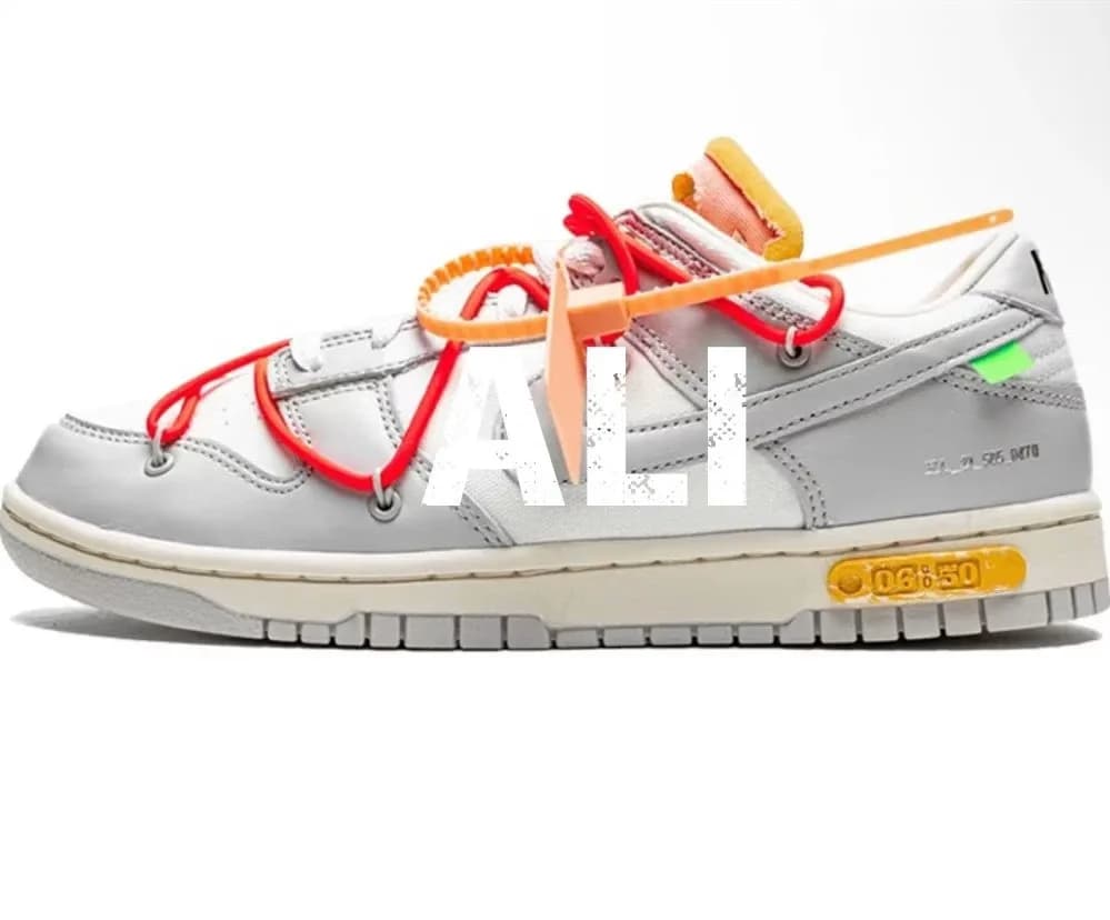 Off-White x Nike Dunk Low