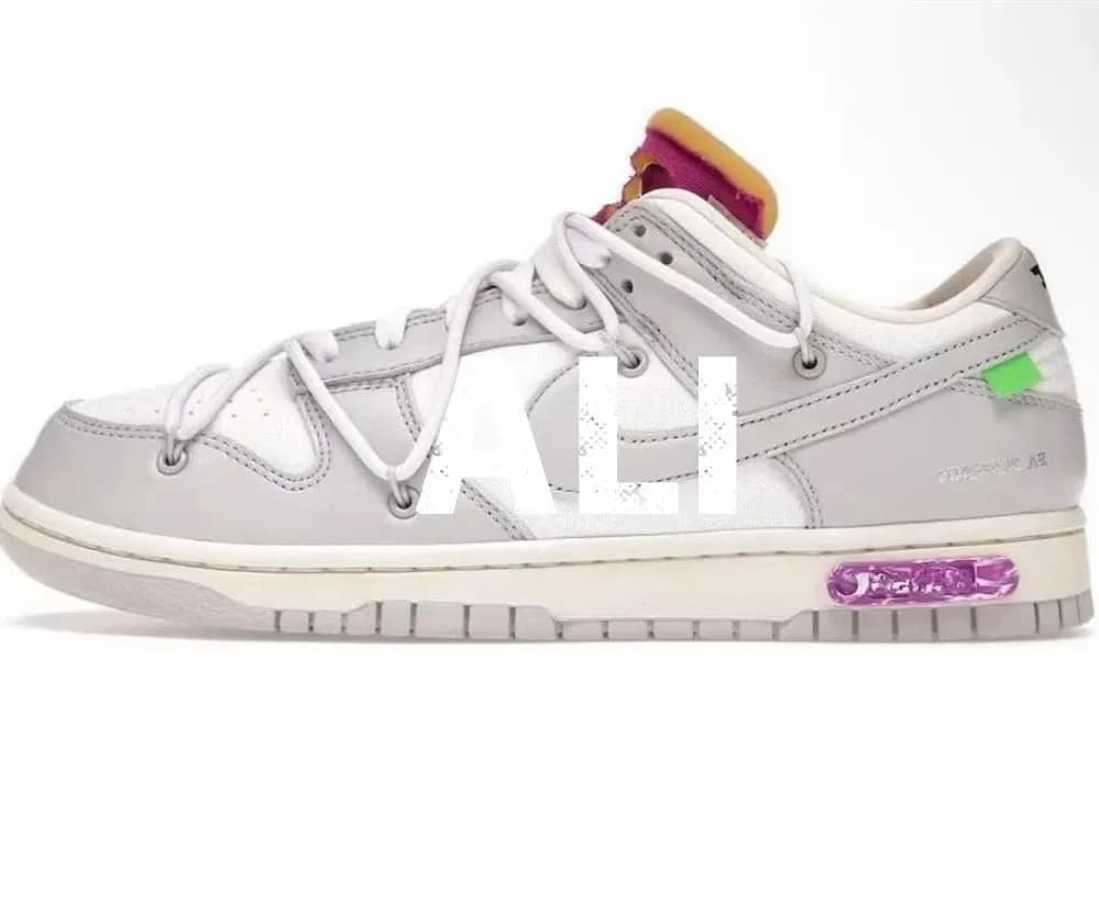 Off-White x Nike Dunk Low