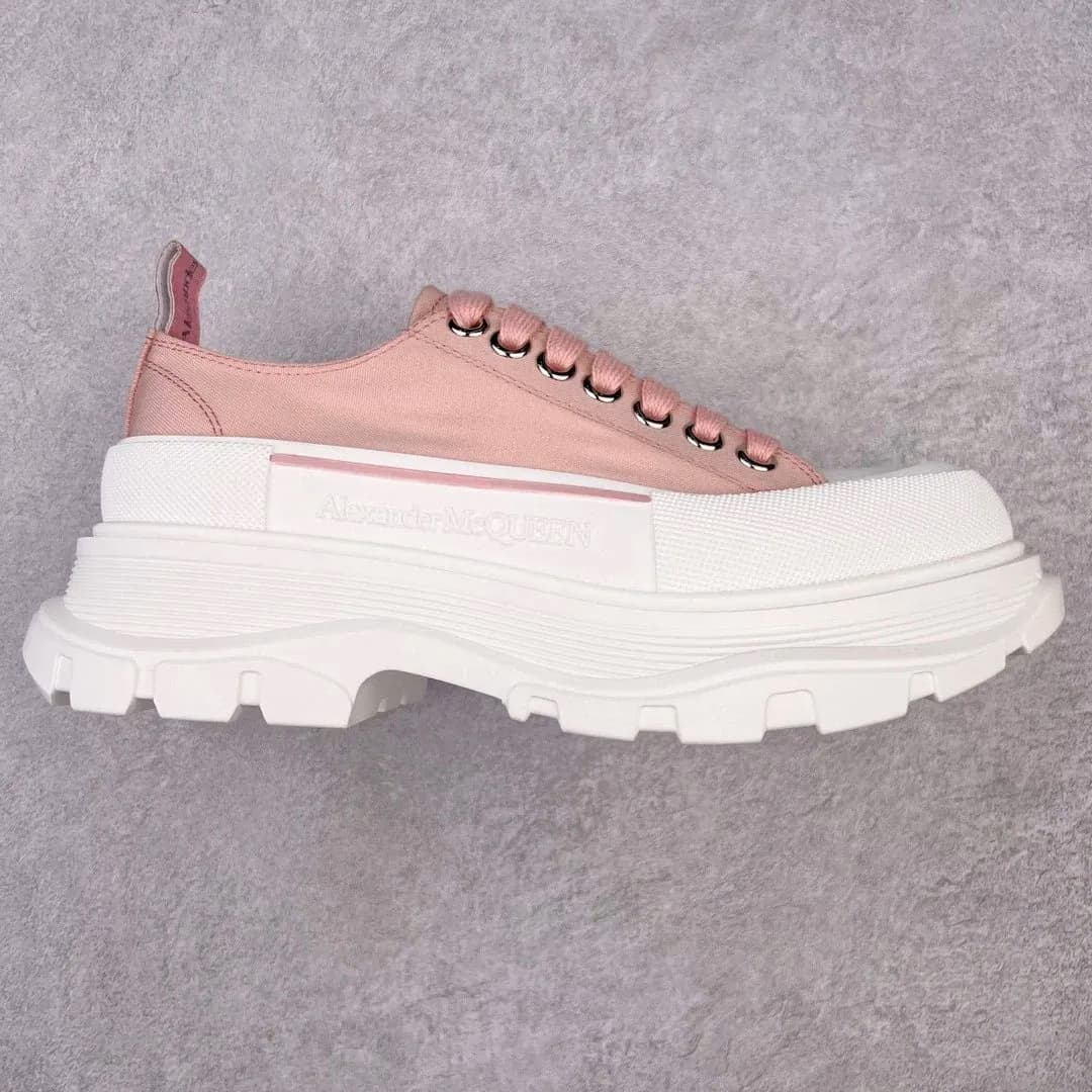 Alexander McQueen Sneaker